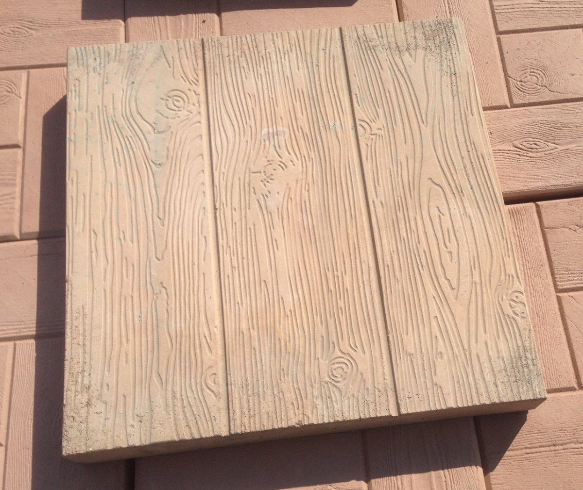 Плитка тротуарная 40х40х5