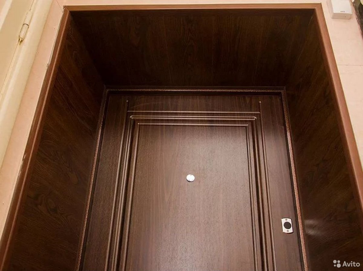 Отделка дверного проема входной двери