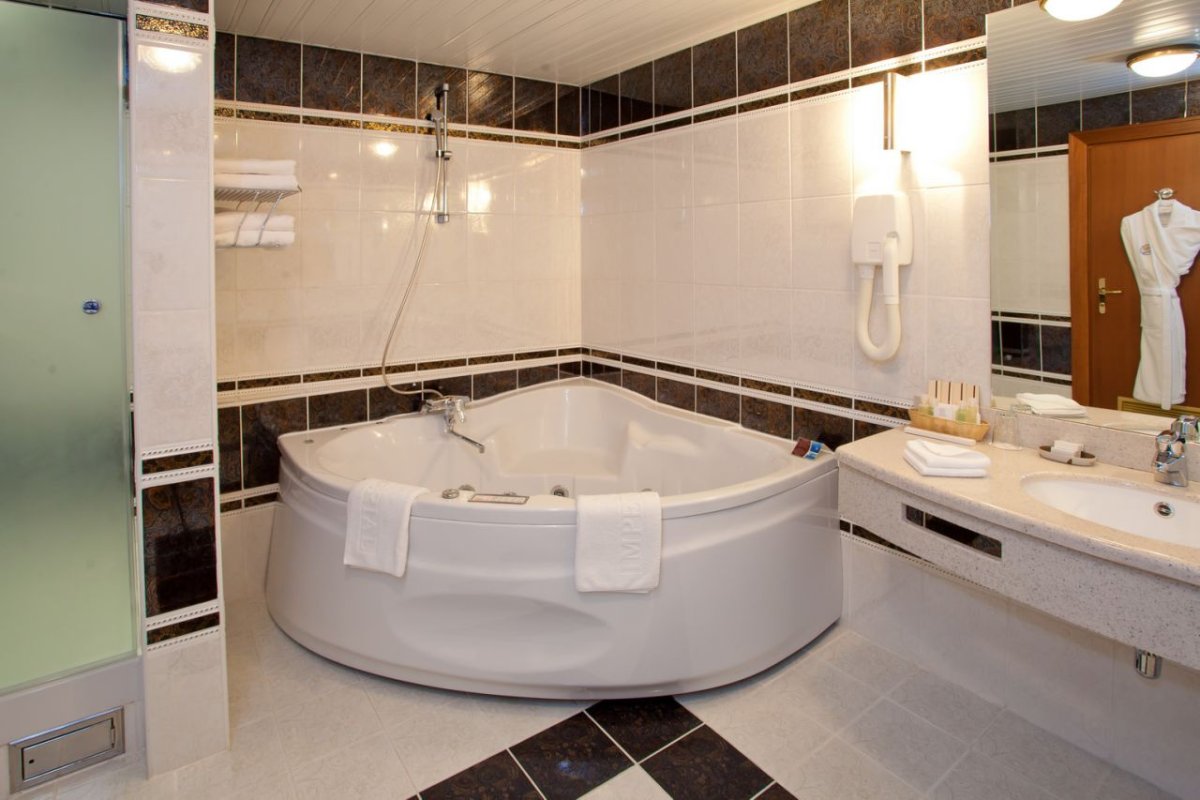 Ванна джакузи в квартире