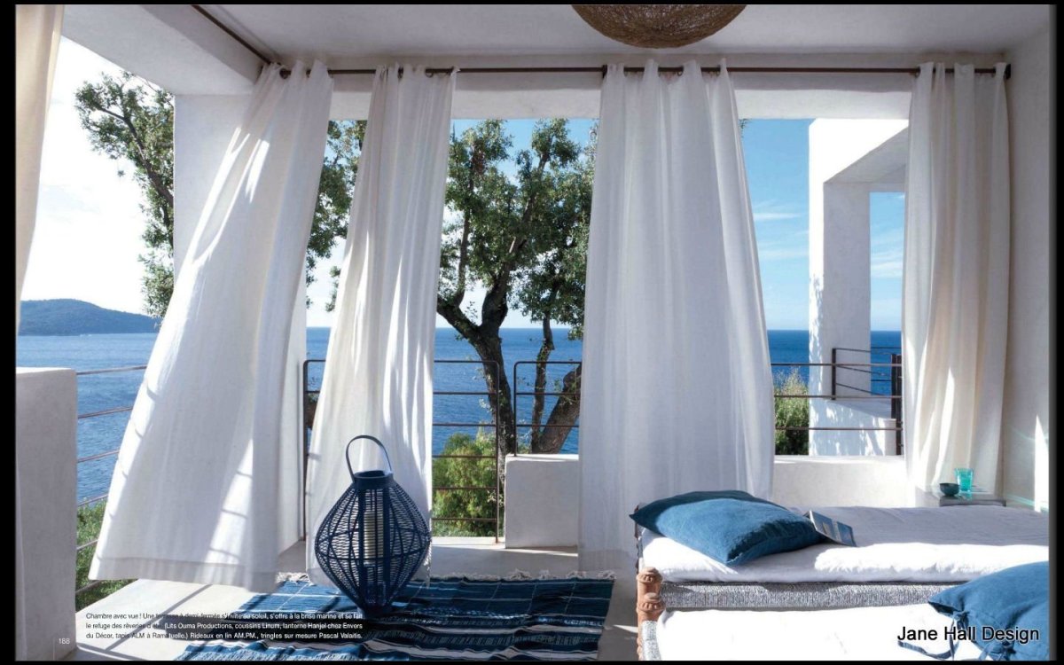 Спальня в средиземноморском стиле