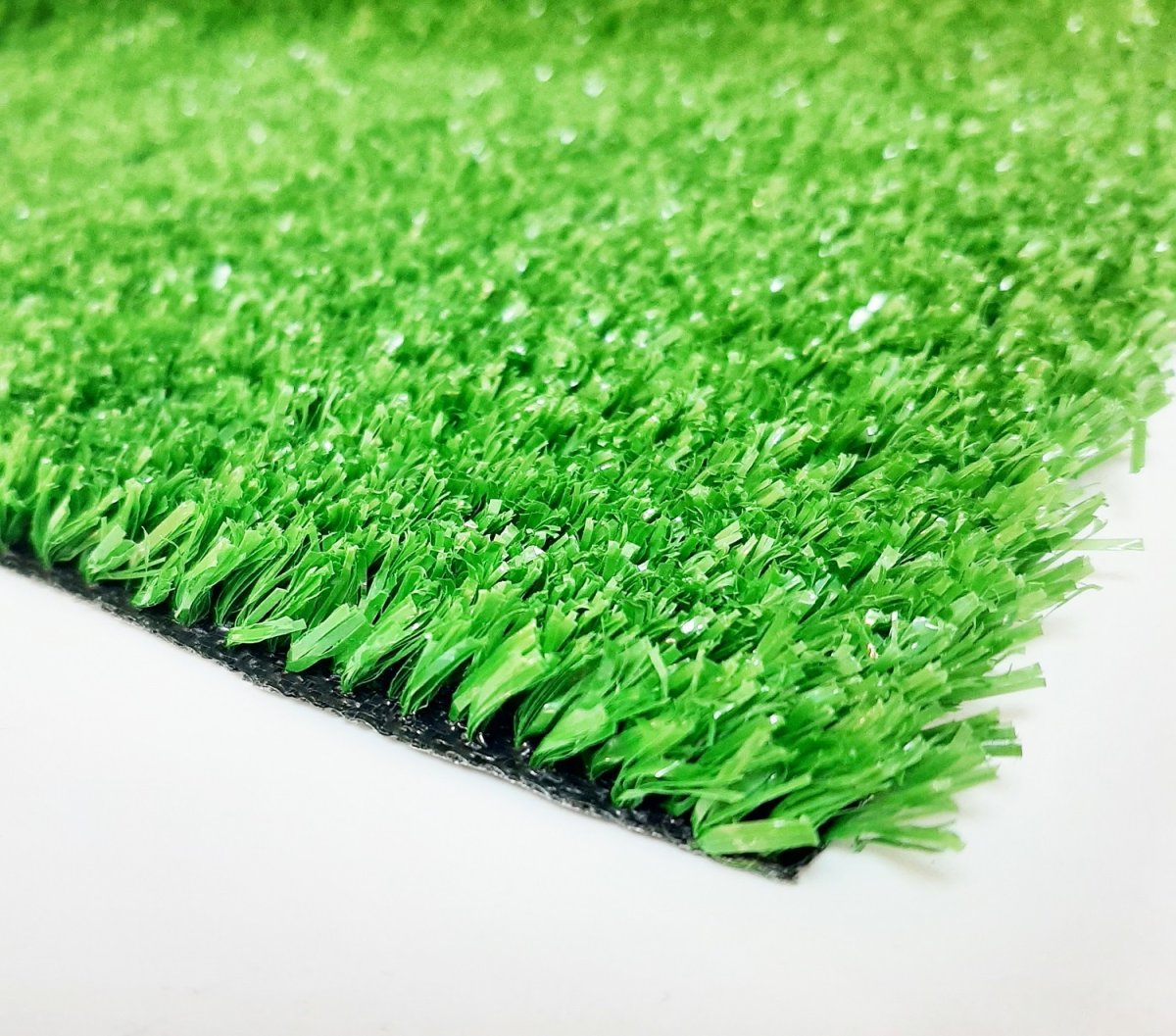 Искусственная трава на кухне